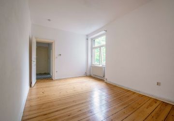 Wohn- und Schlafzimmer 