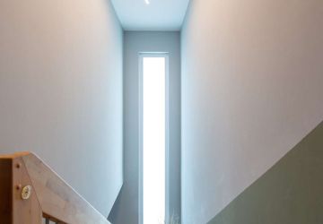 Treppe & Lichtband