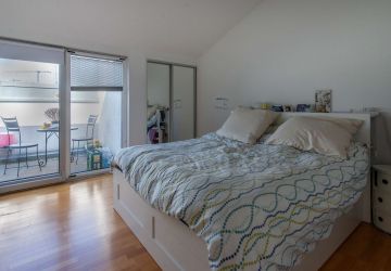 Schlafzimmer mit Balkon