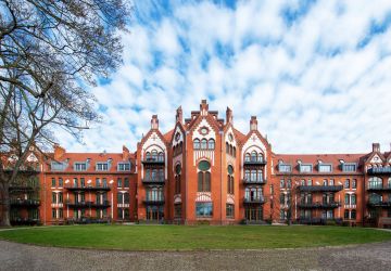 Gartenanlage des Wohnensembles