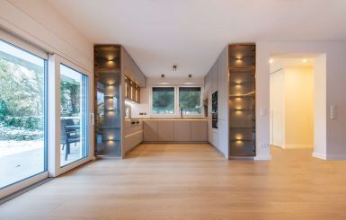 Offene Küche aus dem Essbereich