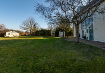 Perspektive zum Eingang